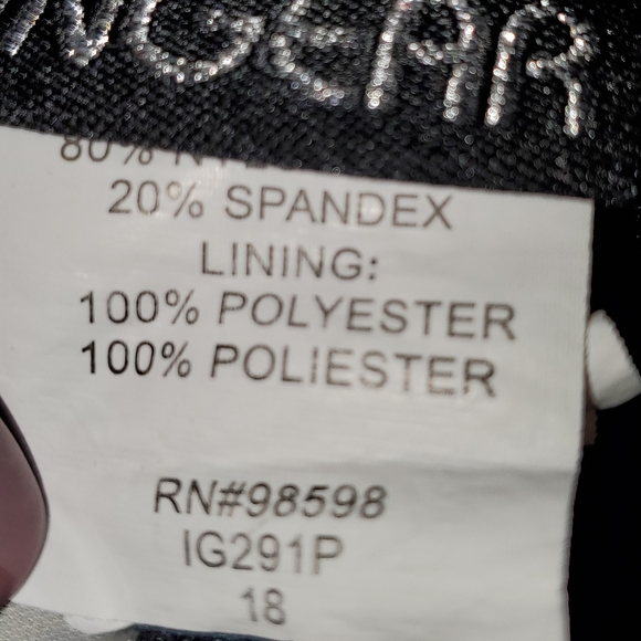 Bathing suit top - Picture 2 of 4